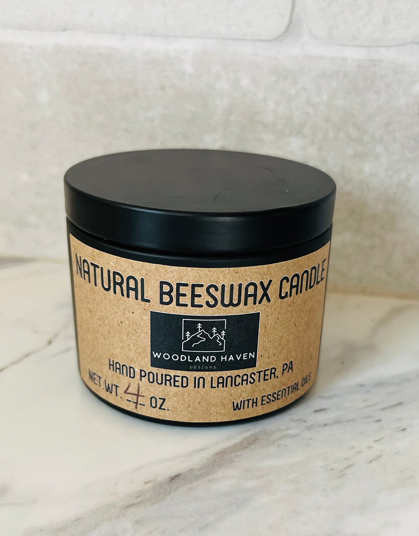 100% Pure & Natural Beeswax 4 OZ Candles - Scented with Essential Oils | Black Jar