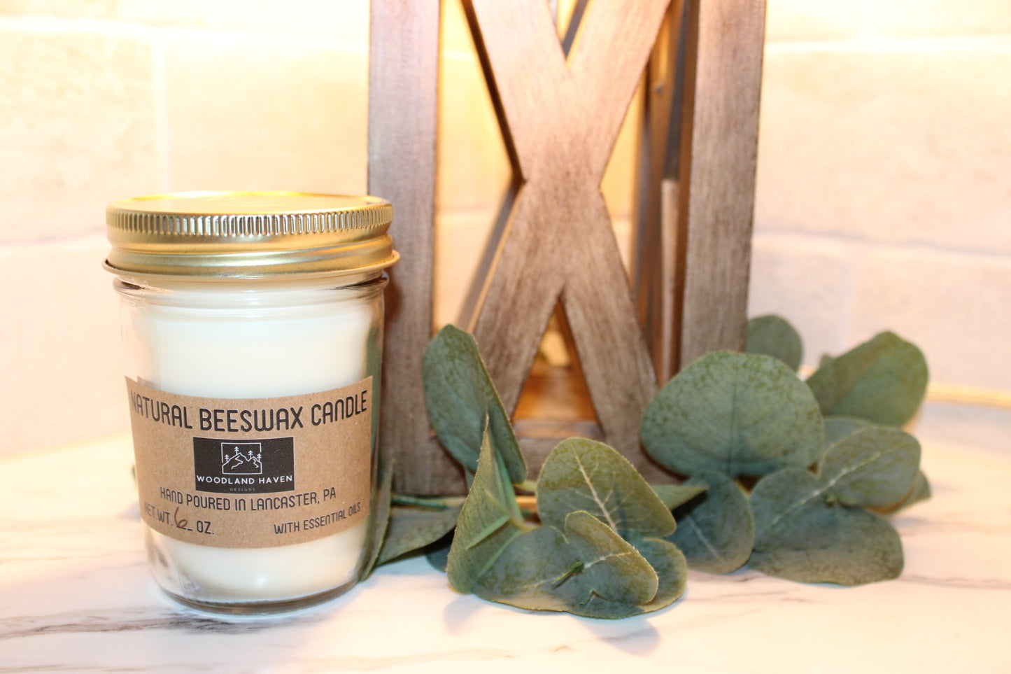 Natural Beeswax Candle with Round Wood Tray | Essential Oil Scented | Gift Set | Clear Glass - Woodland Haven Designs